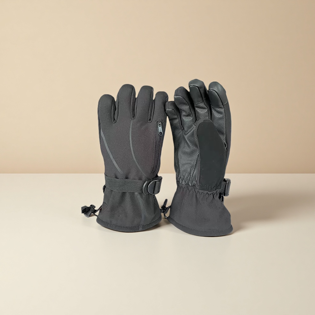 Outdoor ski gloves are windproof, waterproof, breathable, fleece and thickened details Picture