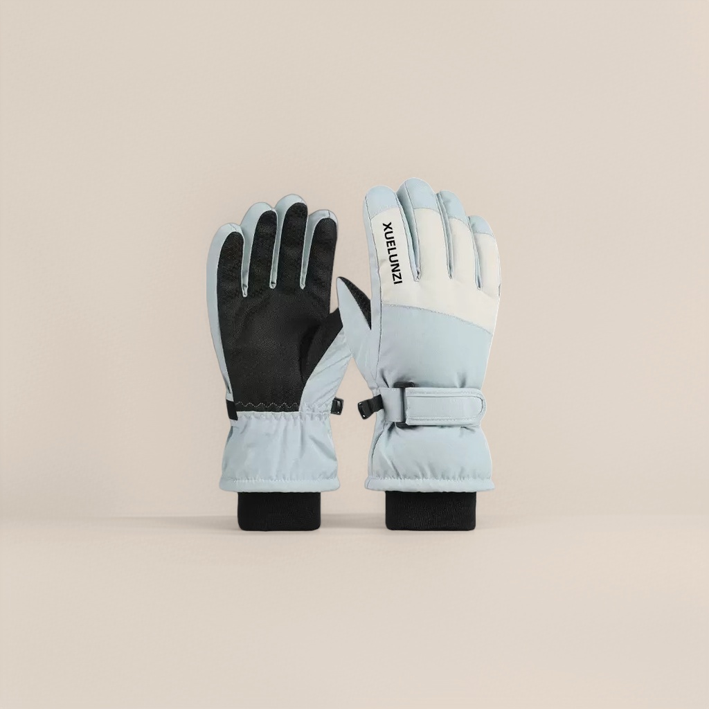 Light blue children's ski gloves with thickened anti-slip, warm and touch screen Application Scenario