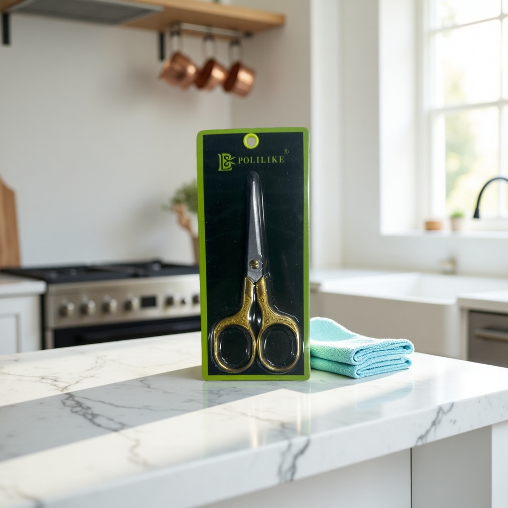 Household stainless steel scissors, 20cm sharp, fabric cutting and paper-cutting scissors Application Scenario