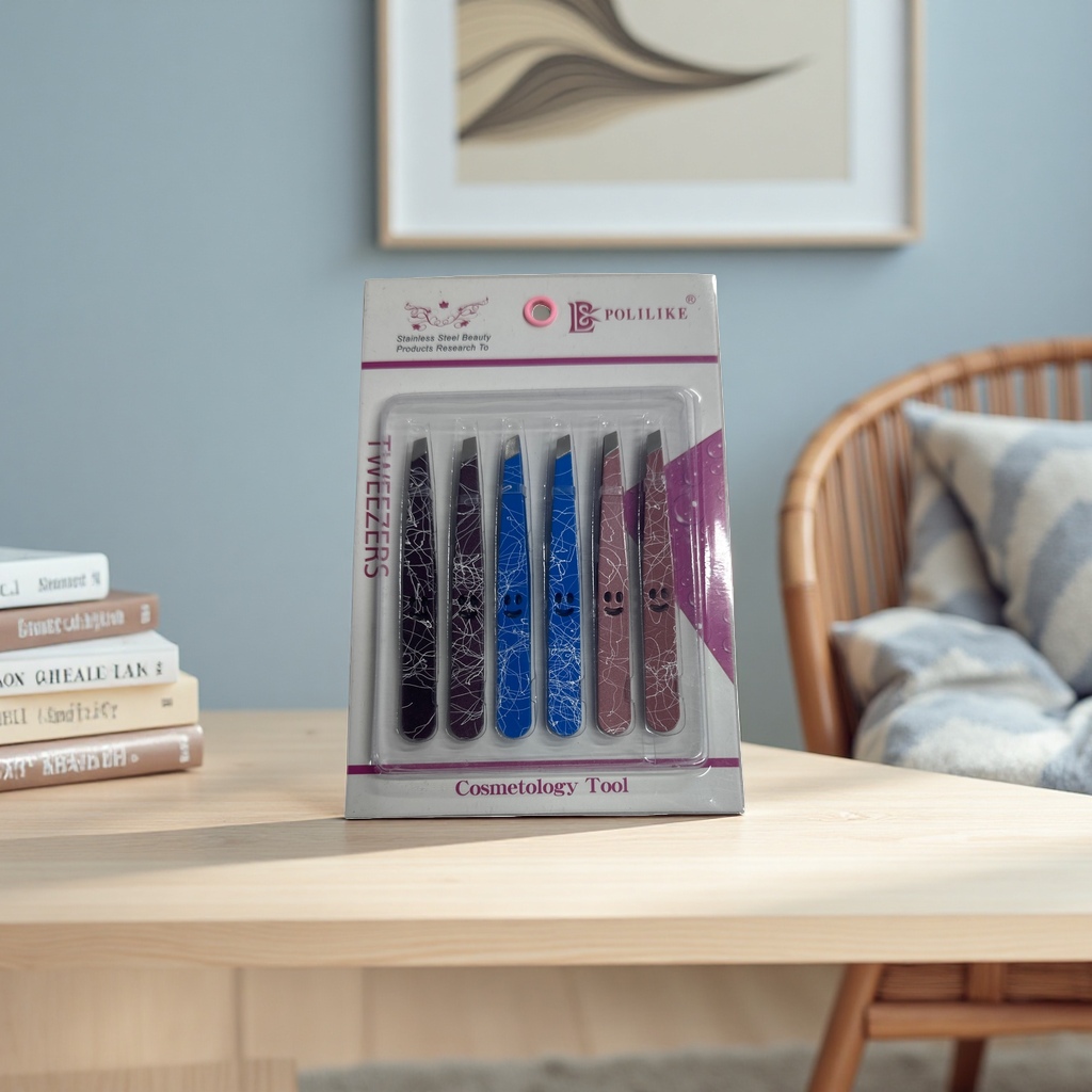 Beauty tools + tweezers details Picture