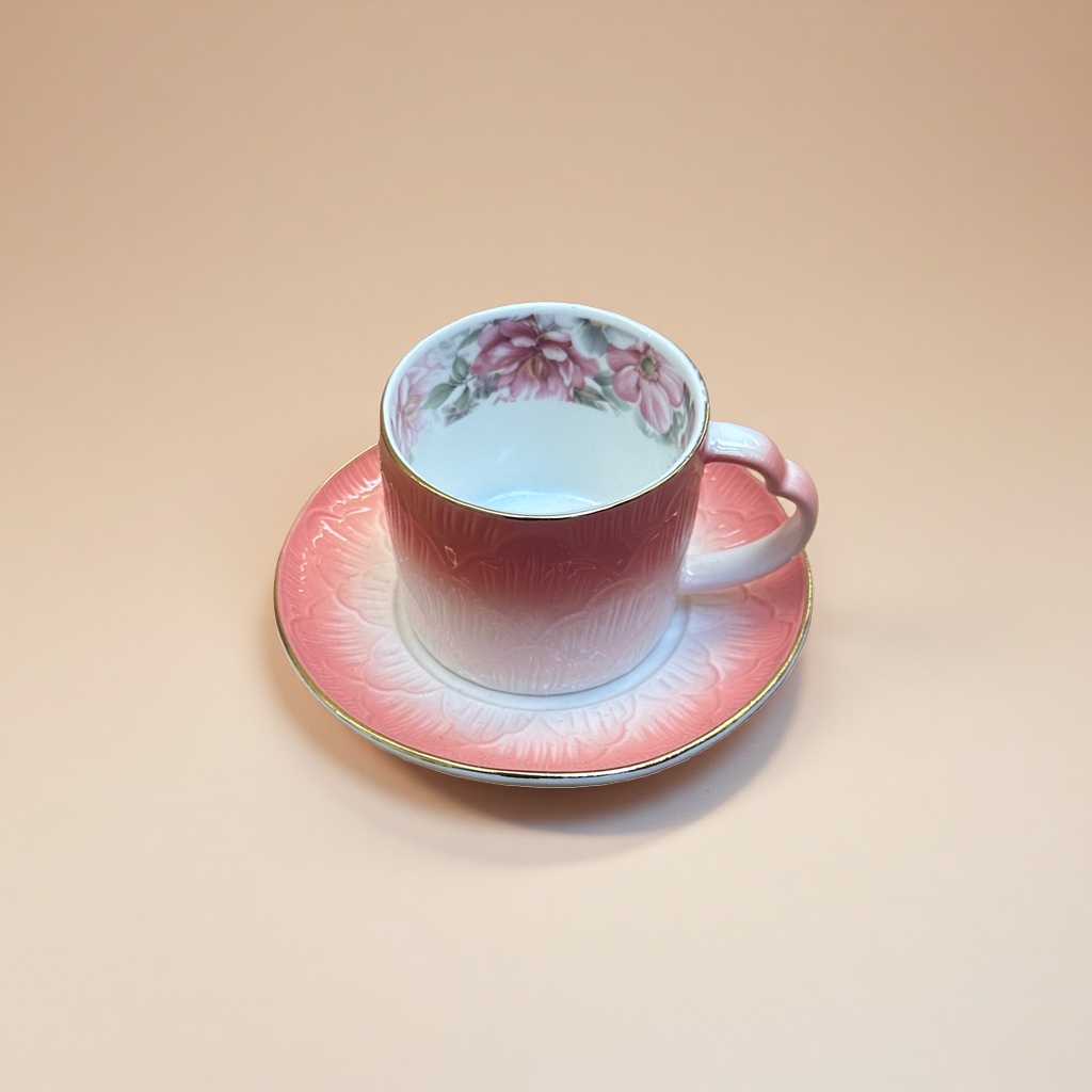 粉色花卉图案茶杯和茶托套装 家居陶瓷茶具简约清新