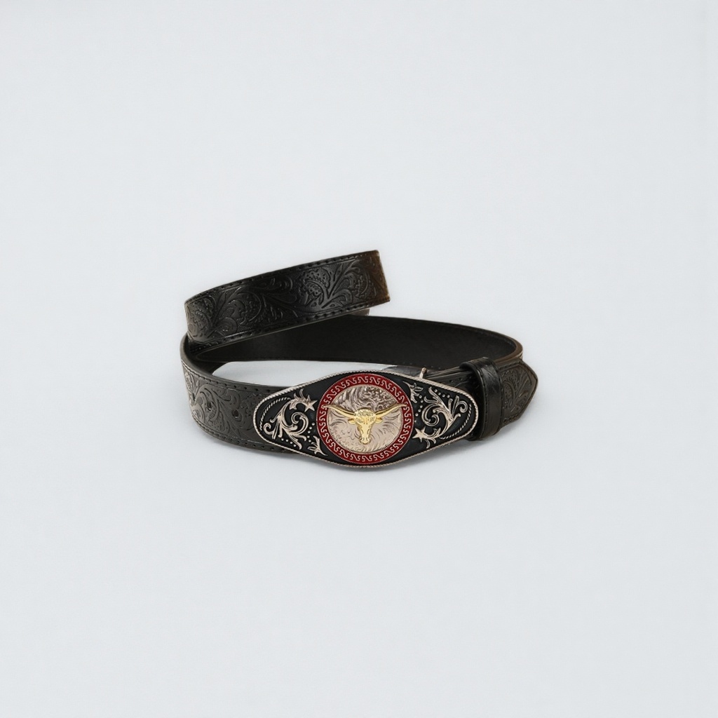 Black carved belt and silver bull head metal buckle men's belt Application Scenario
