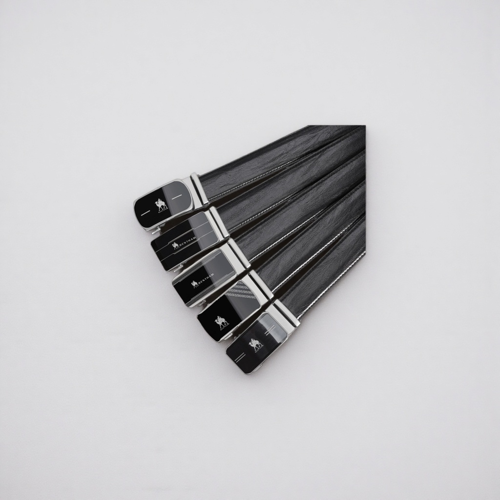 Black cowhide simple and versatile men's belt with a 3.5cm wide pin buckle design Application Scenario