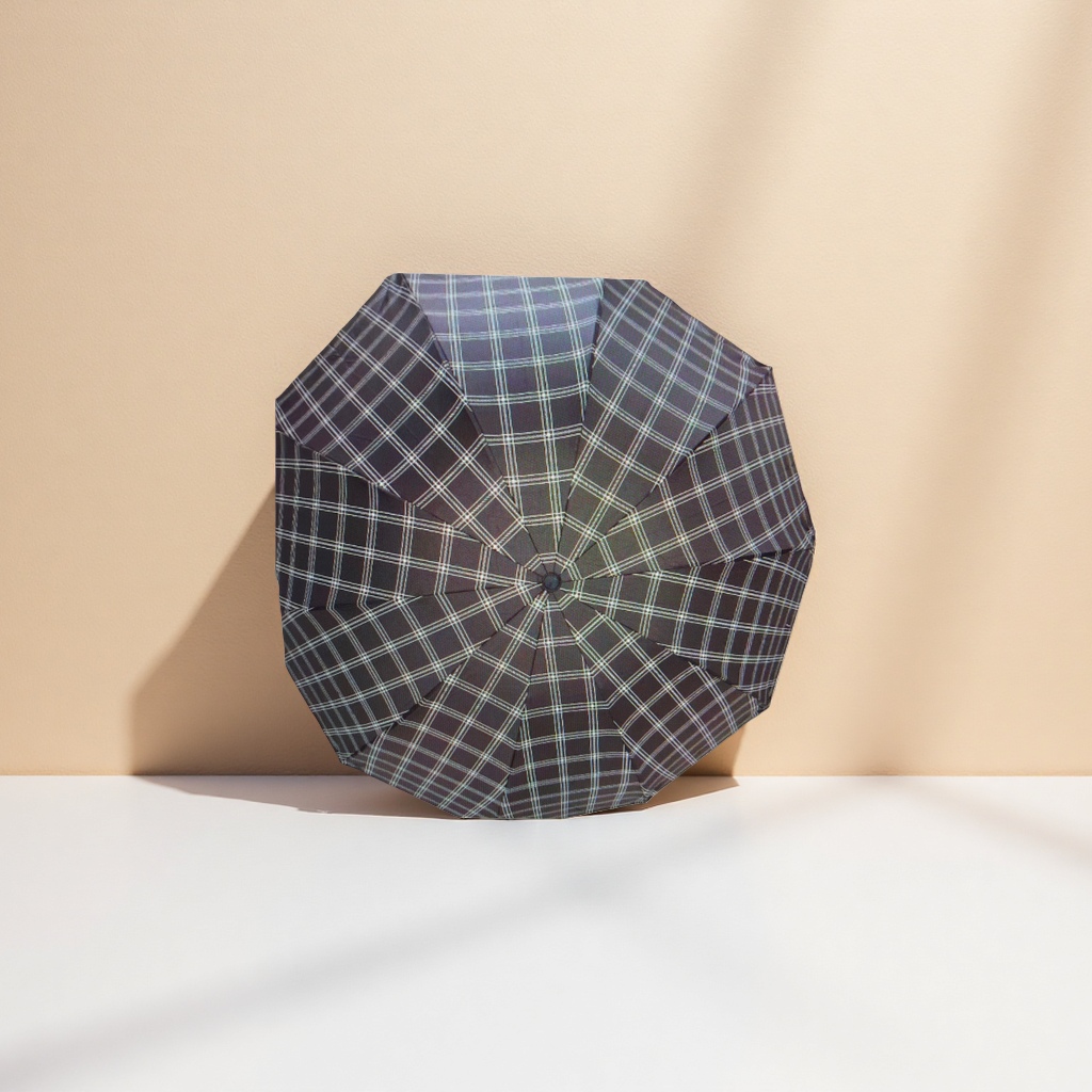 A checkered pattern umbrella for both weather and rain, waterproof and sun-proof, lightweight folding umbrella details Picture