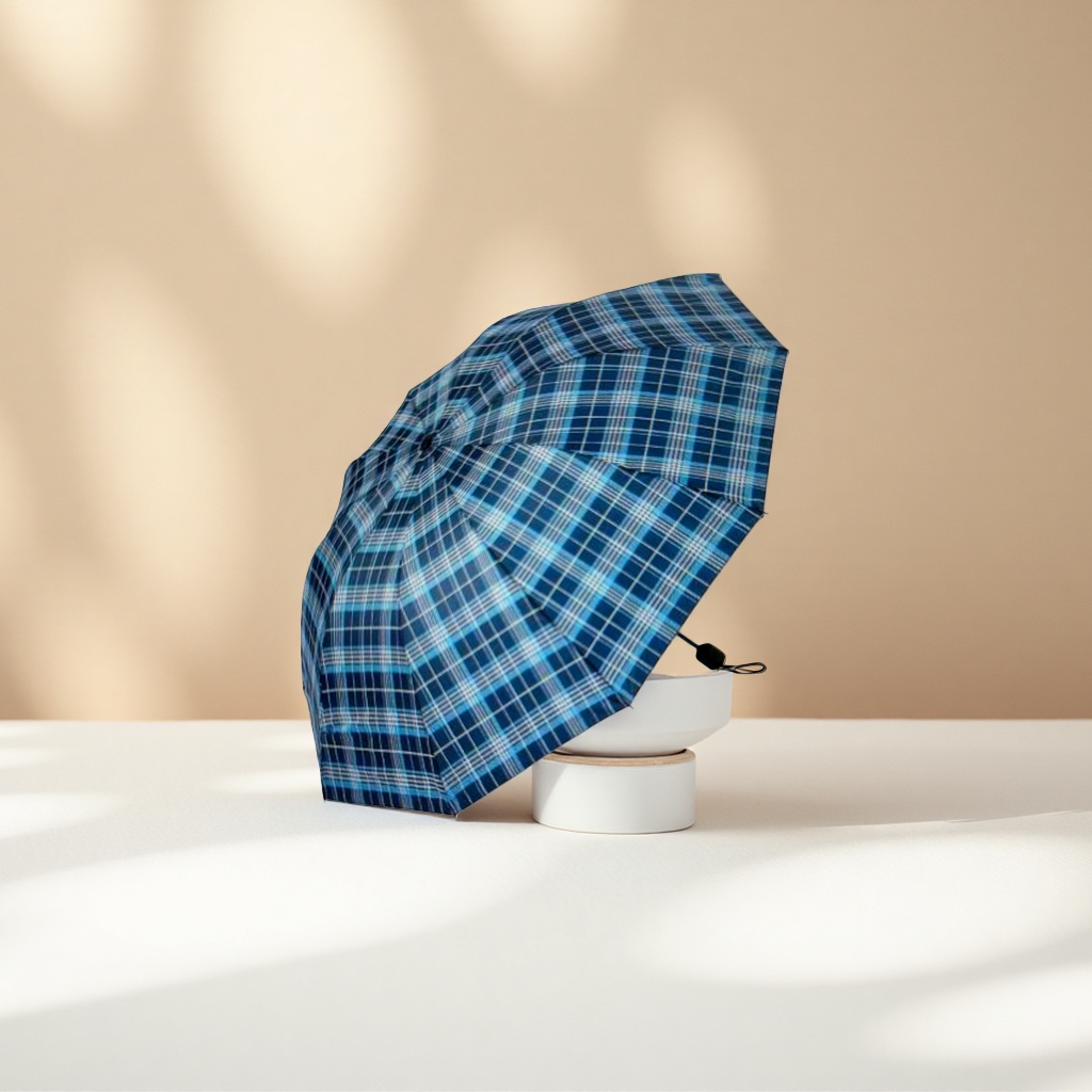 Blue checkered pattern all-weather umbrella, waterproof, sun-proof, lightweight folding umbrella Application Scenario