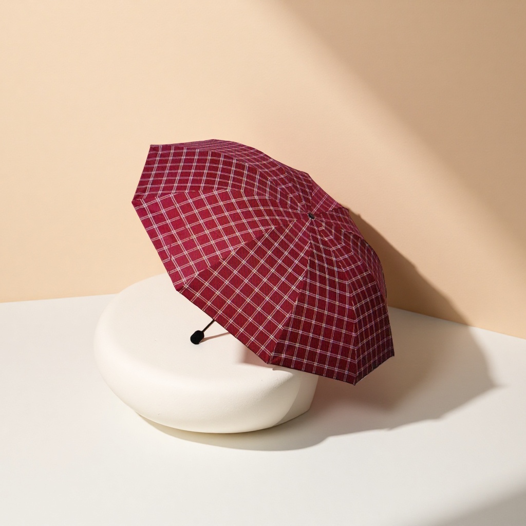 The red checkered pattern all-weather umbrella is waterproof, sun-proof, lightweight and foldable, suitable for both women and men Application Scenario