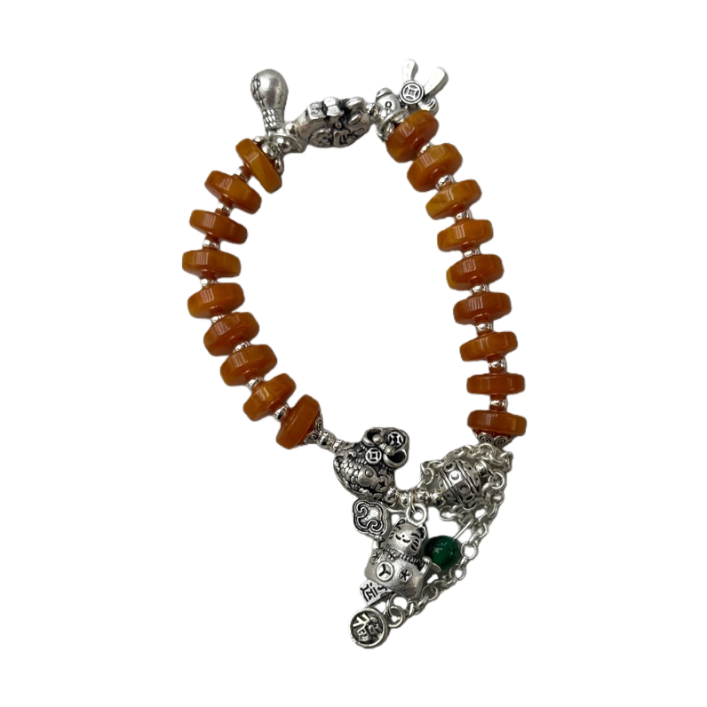 The orange bead bracelet is a fashionable, simple and versatile wrist accessory for women Item Picture