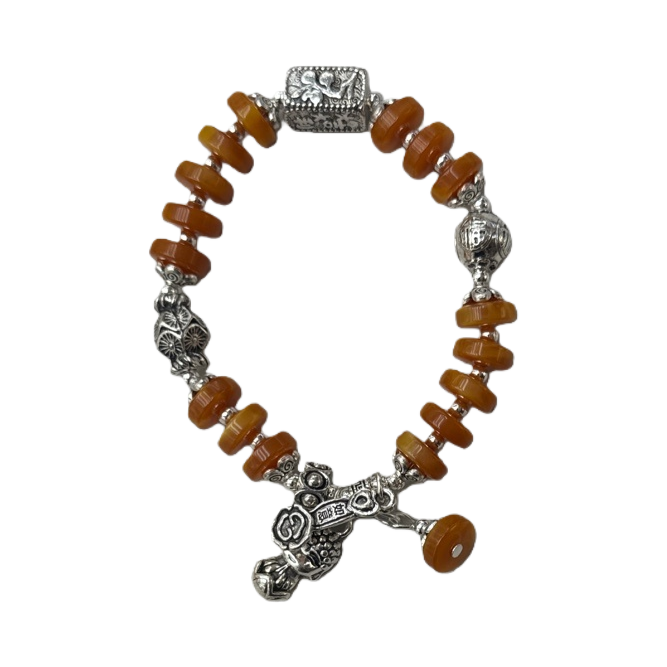 Fashionable and simple bracelet for women, versatile and light luxury jewelry accessory Item Picture