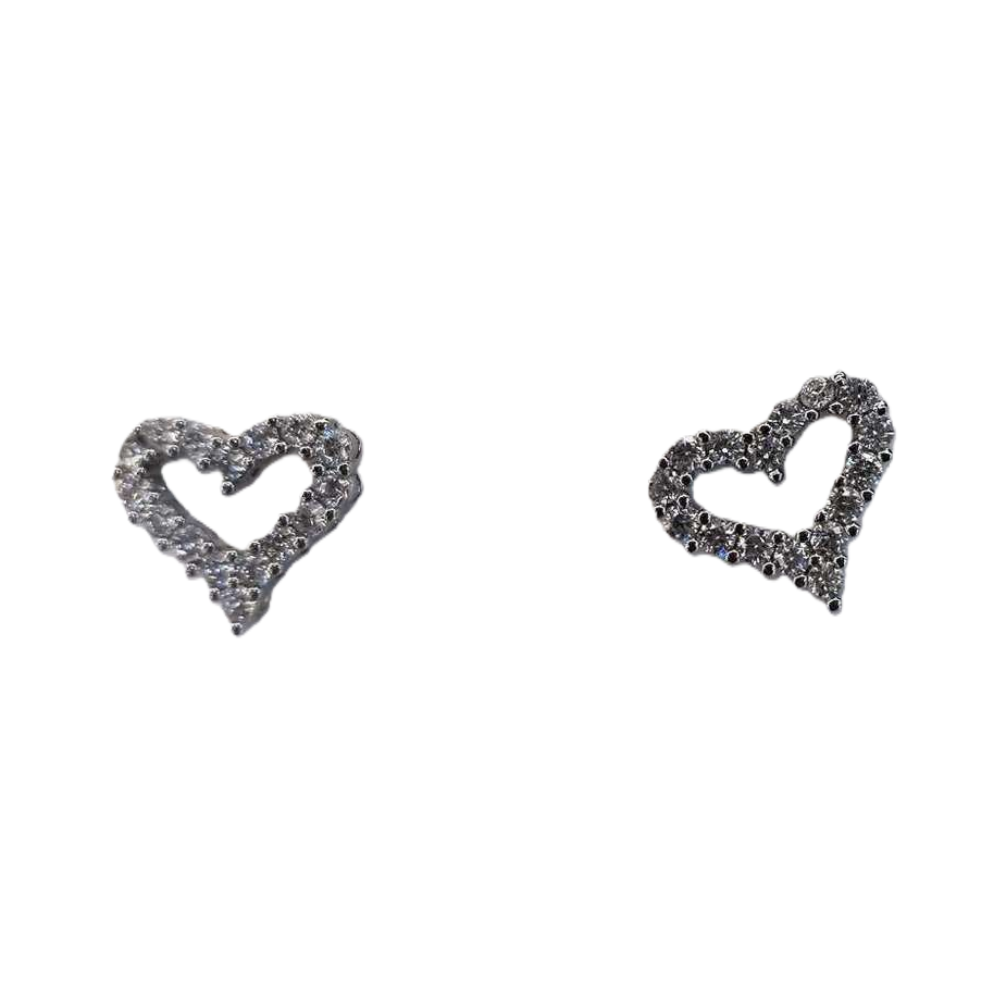 Heartshape earrings mujer moda simple earpieces un par vestido Application Scenario