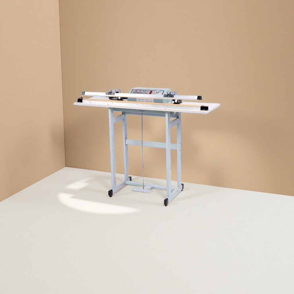 Foot-operated sealing machine, a manual foot-operated heat-pressing sealing equipment