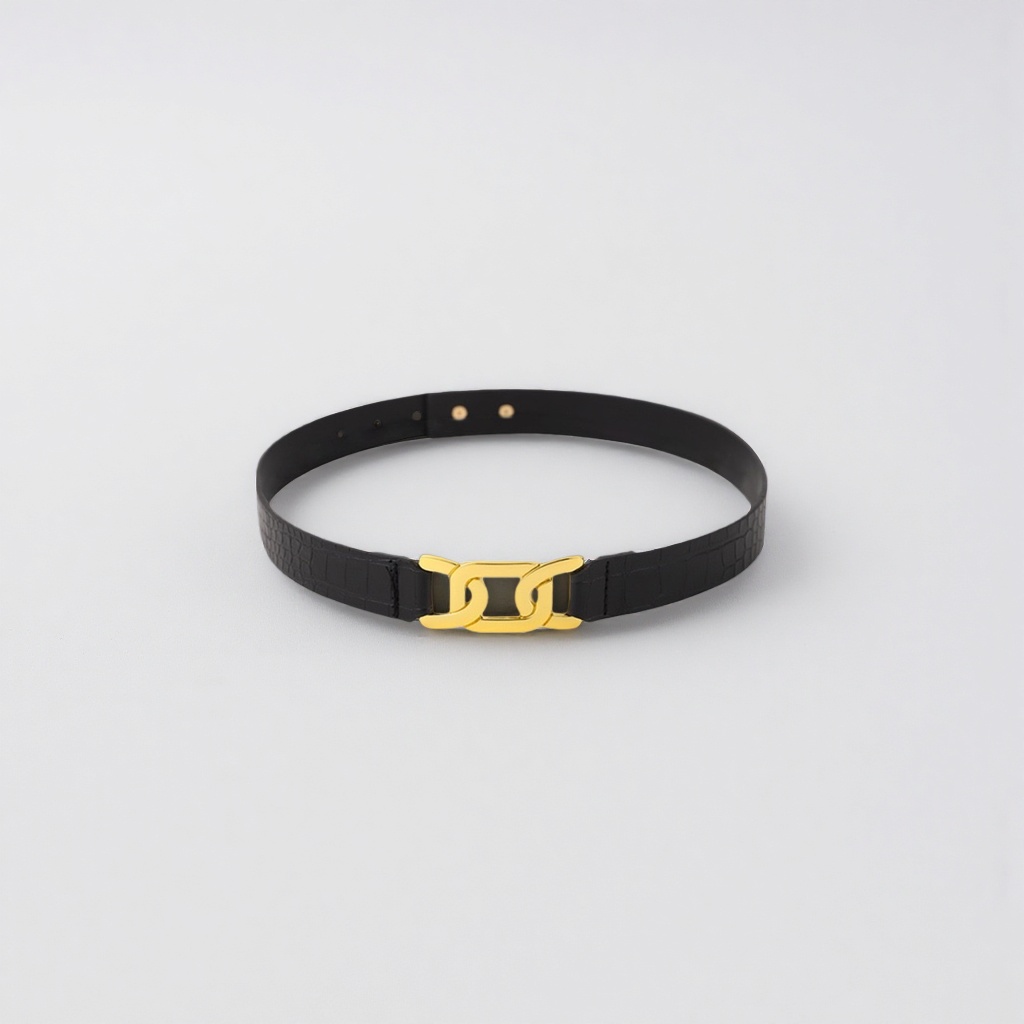 A black crocodile-patterned leather belt with a golden chain buckle is a fashionable and versatile men's belt Specification image