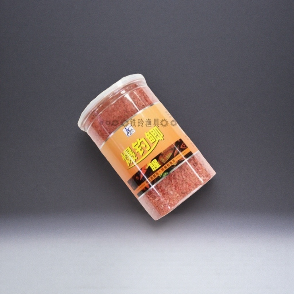 红色颗粒状饵料+罐装鱼饵产品图