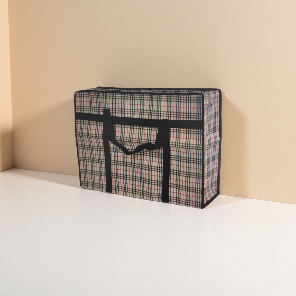 A checkered pattern handbag made of thickened cotton and linen, featuring a simple daily commuting style shopping bag Application Scenario