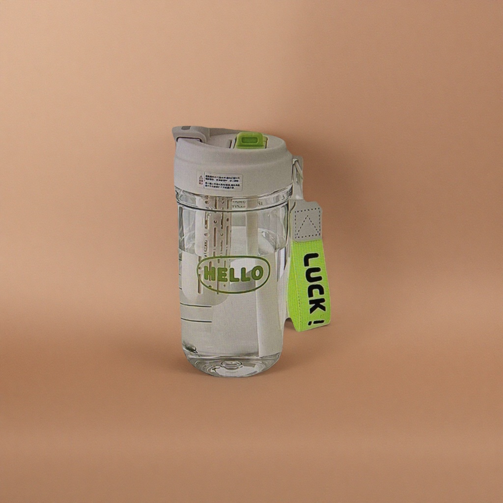 The main body of the transparent water cup is made of food-grade PP material with no odor, high light transmittance, durability and portability