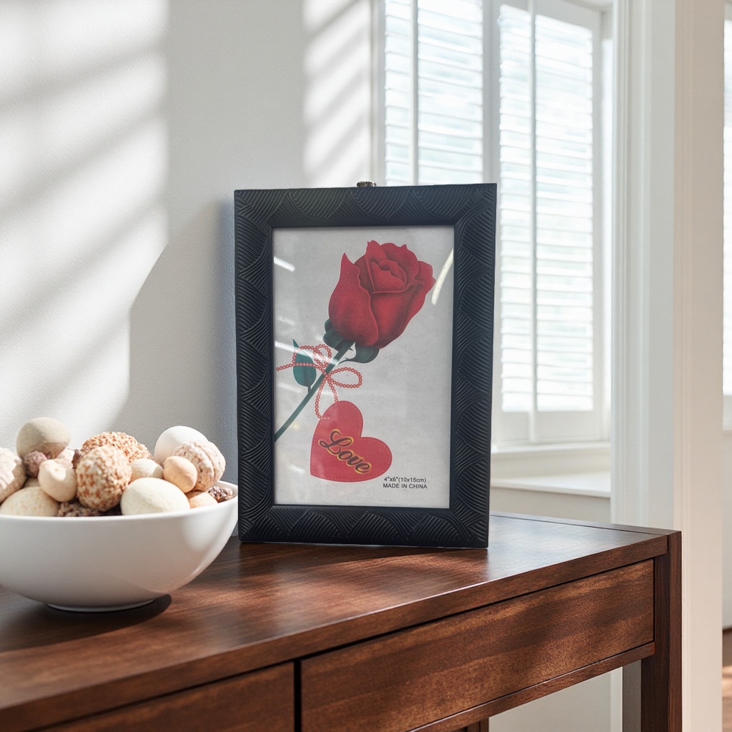 Black photo frame, red rose, heart-shaped label, decorative painting, living room and bedroom hanging picture, photo frame