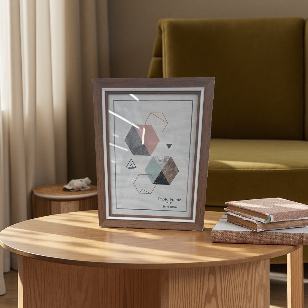 Simple Nordic-style wooden photo frames for living room and bedroom decoration, wall-mounted photo frames