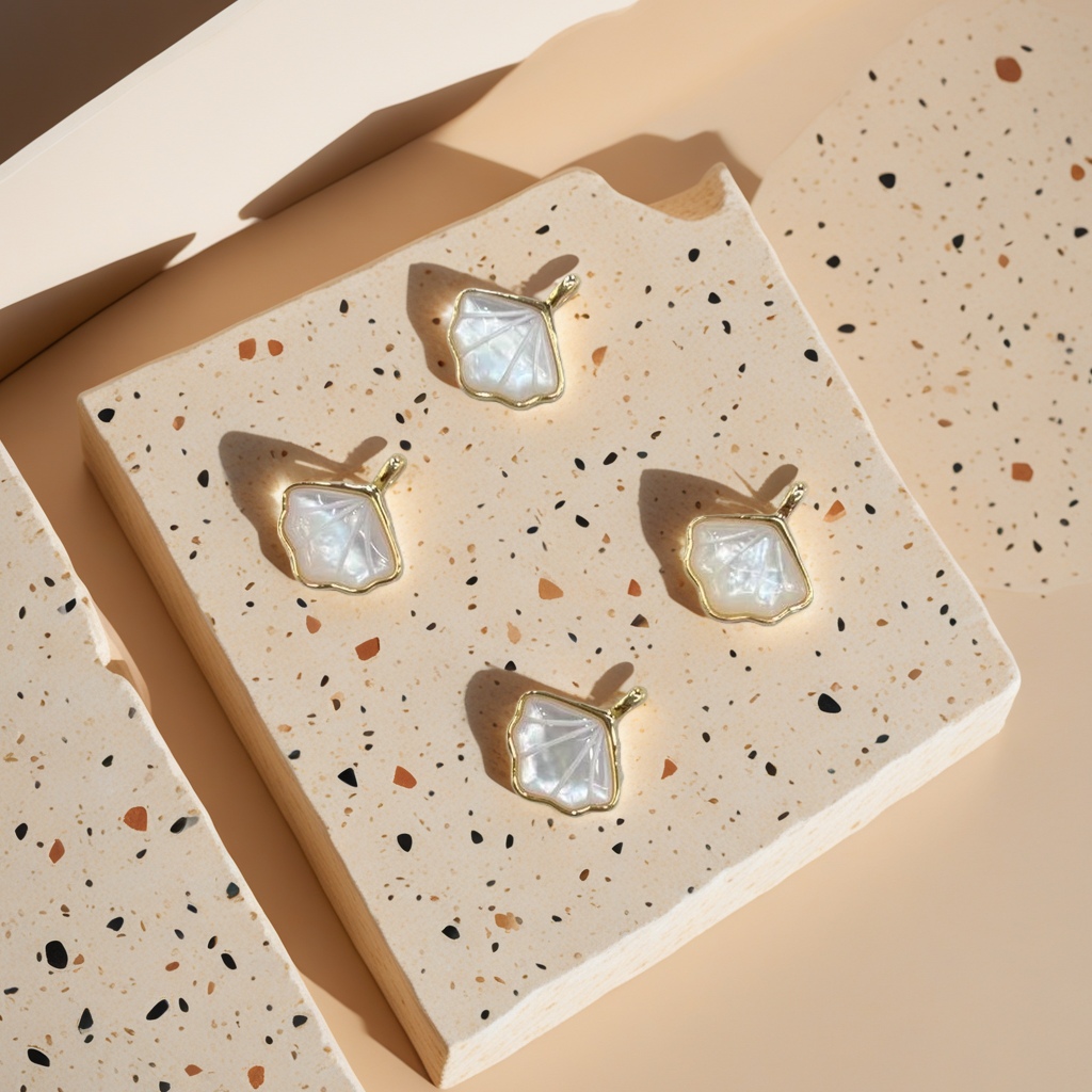 Shell pendant sterling silver necklace, a unique design for women, simple and versatile fashionable accessory Specification image