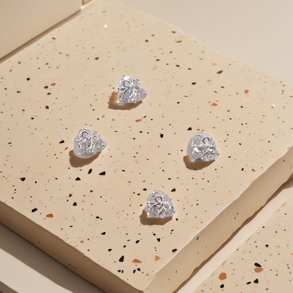 Shiny silver flower-shaped stud earrings are fashionable and simple women's earrings Application Scenario