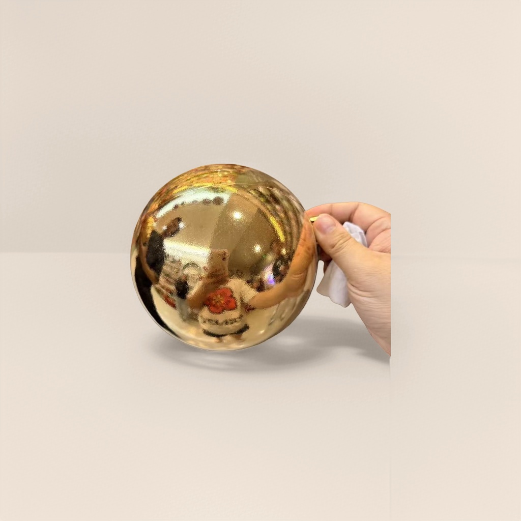 Golden decorative balls, Christmas and New Year home festive atmosphere hanging decorations Specification image