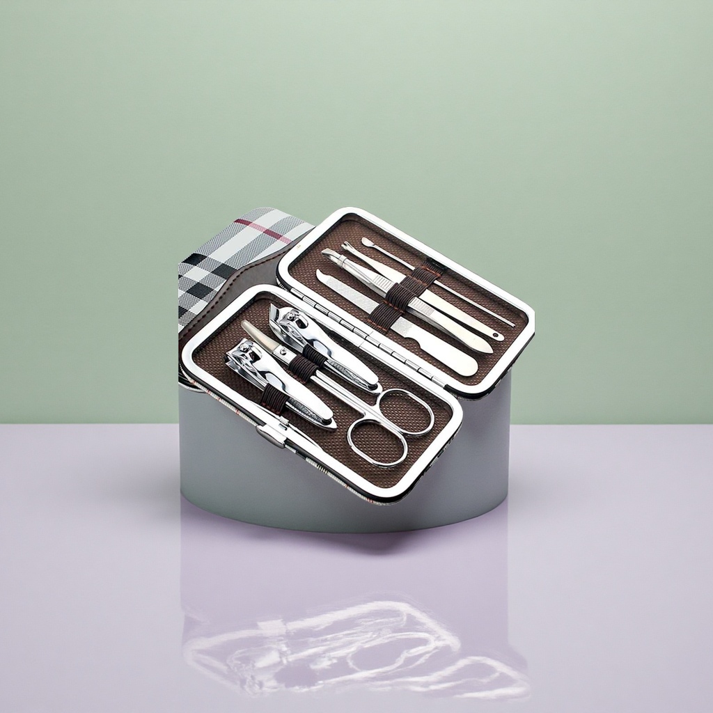 مجموعة أدوات العناية بالأظافر تحتوي على مقص أظافر، ملاقط للظافر، مقص Specification image