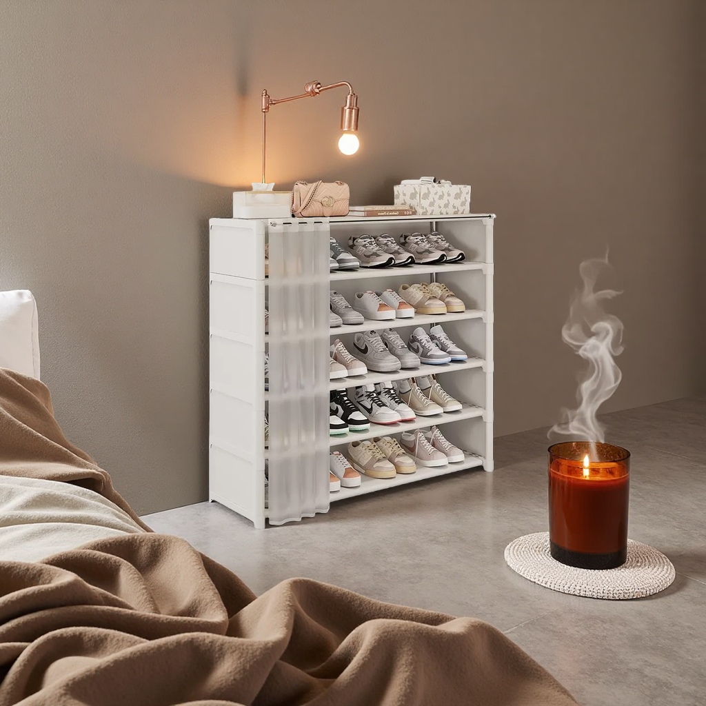 Shoe cabinet, household entrance hall storage, solid wood multi-layer board, environmentally friendly, quiet, large capacity Application Scenario