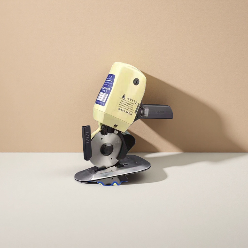 The YJ-100A electric circular knife cutting machine is an industrial-grade automatic circular knife cutting equipment details Picture