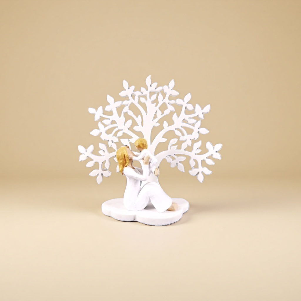 White tree-shaped couple statue decorative ornaments, indoor home creative gift ceramics, ceramics Application Scenario