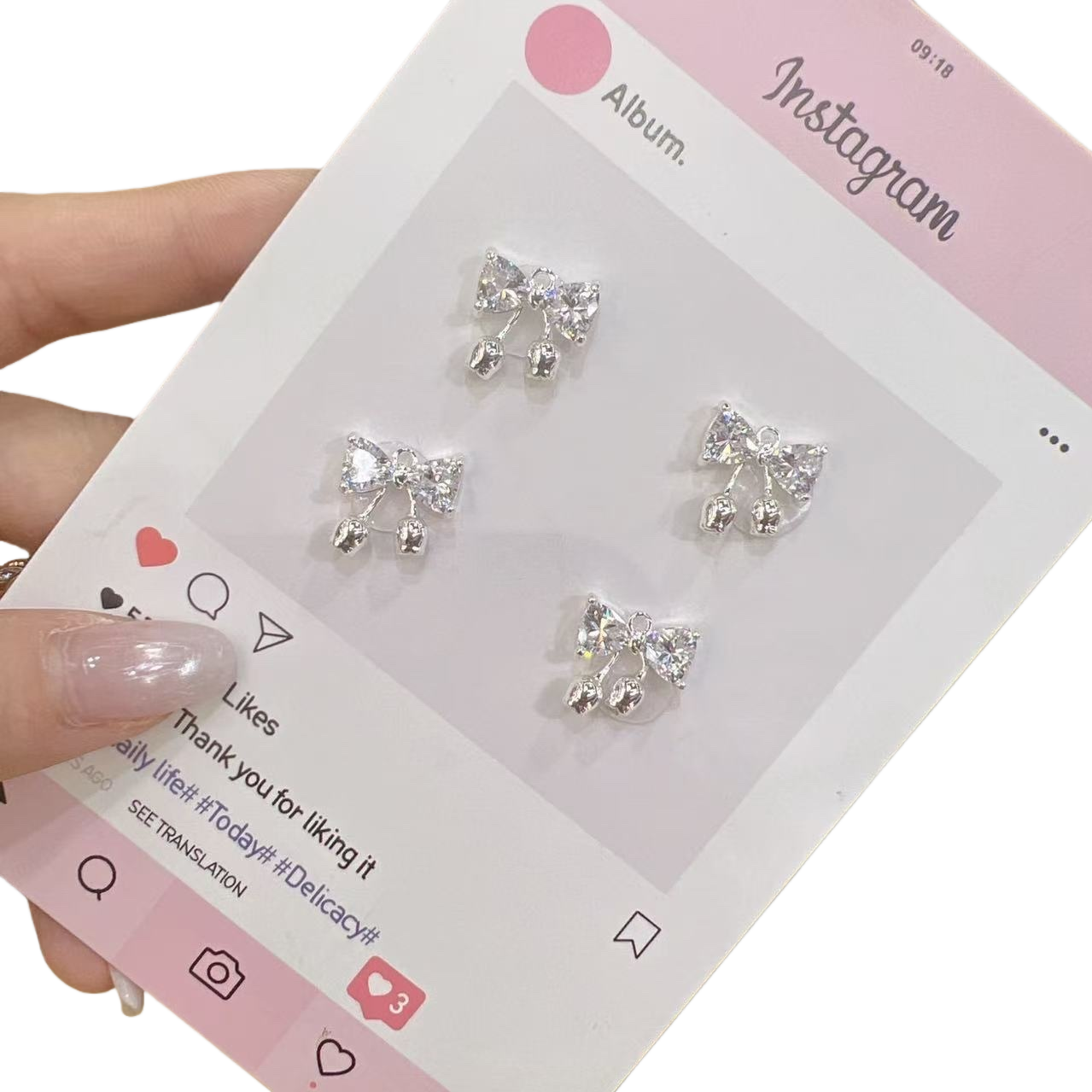 A pair of fashionable and simple bow stud earrings for women Item Picture