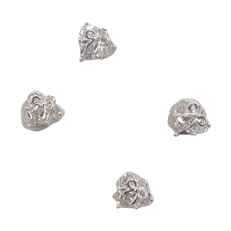 Shiny silver flower-shaped stud earrings are fashionable and simple women's earrings Item Picture
