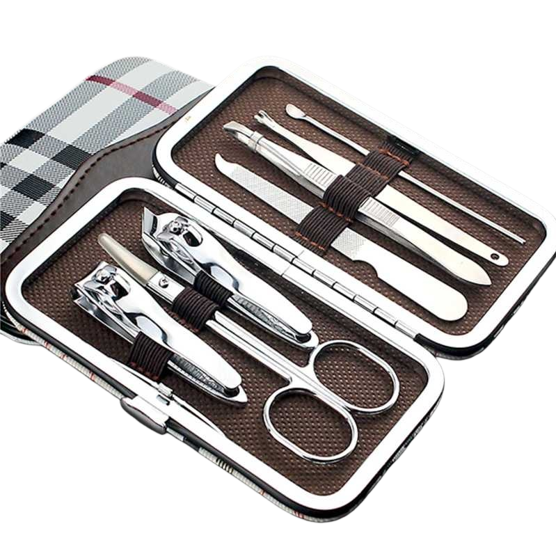 مجموعة أدوات العناية بالأظافر تحتوي على مقص أظافر، ملاقط للظافر، مقص Item Picture