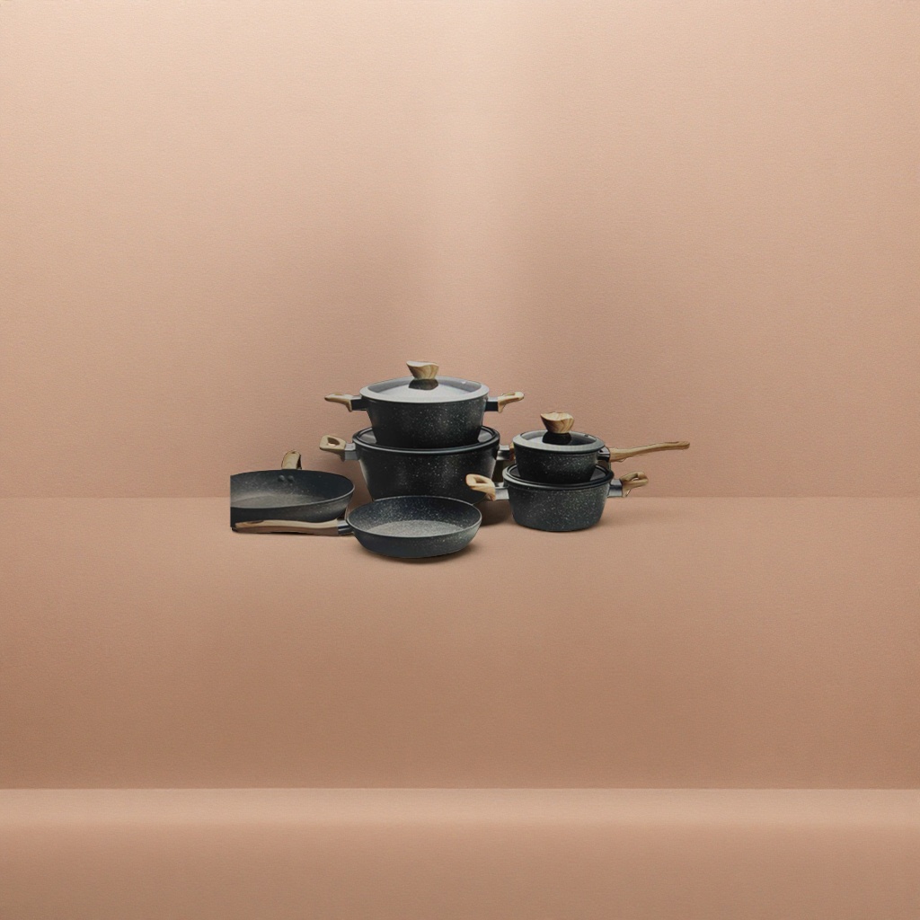 Black non-stick pan set: 30cm wok +24cm frying pan +18cm milk pan three-piece set