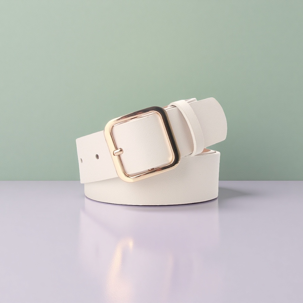 The white genuine leather men's belt is a simple, versatile and fashionable business casual belt details Picture