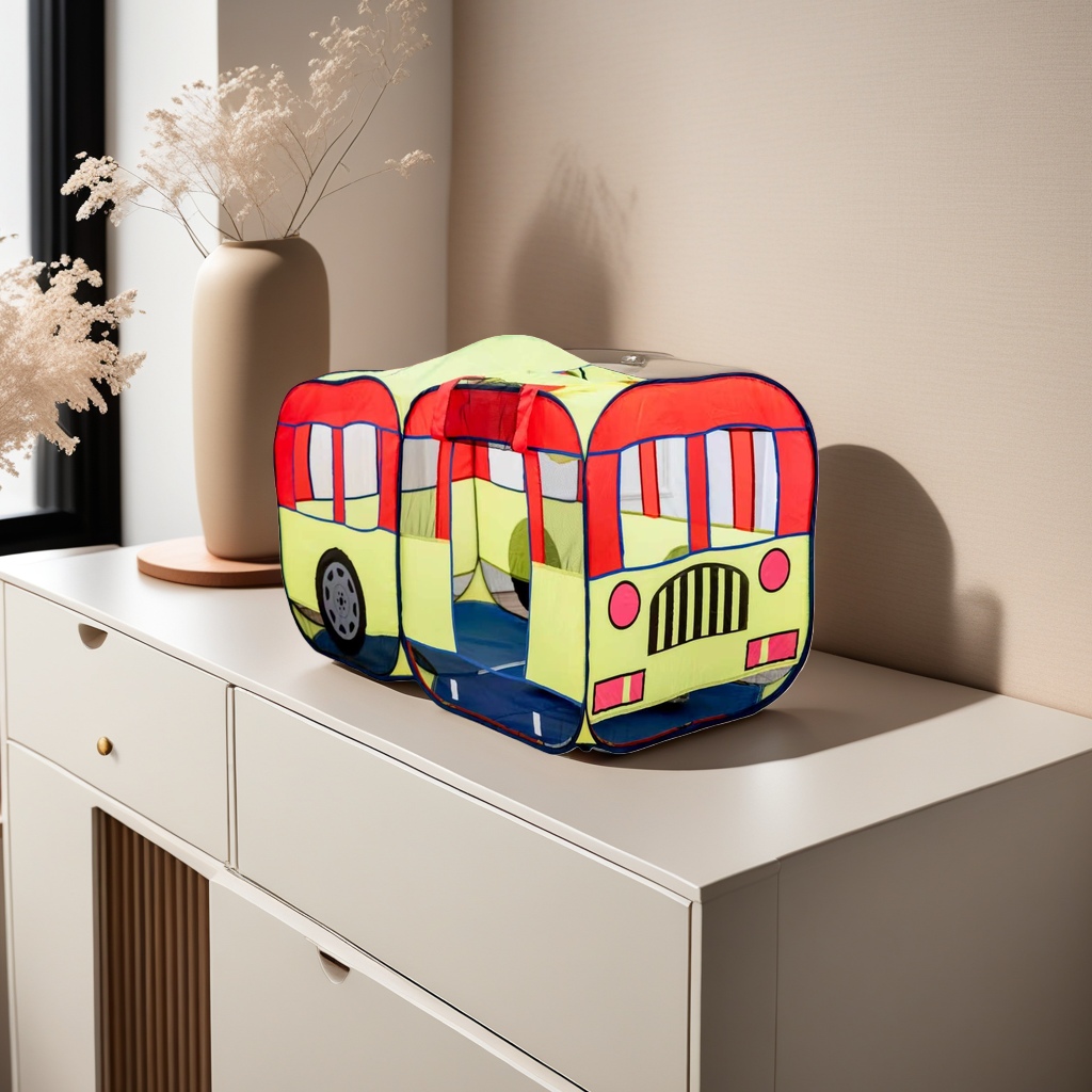 Children's toy car tent, foldable and portable, outdoor and indoor play house Application Scenario