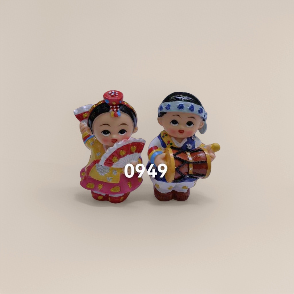 彩色陶瓷娃娃手绘摆件家居装饰工艺品