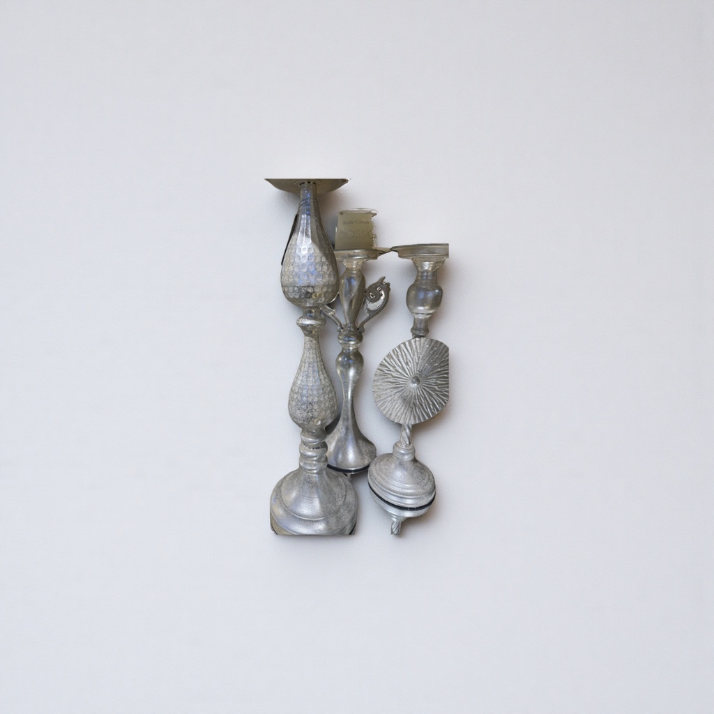 Decorative candlestick metal retro-style table decoration for living room and bedroom details Picture