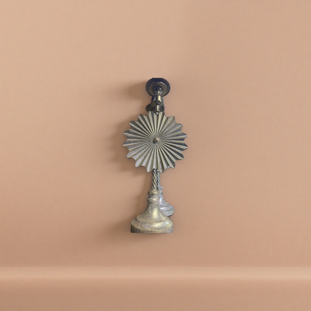 Golden decorative candlestick, retro metal candlestick, living room and bedroom table decoration Specification image