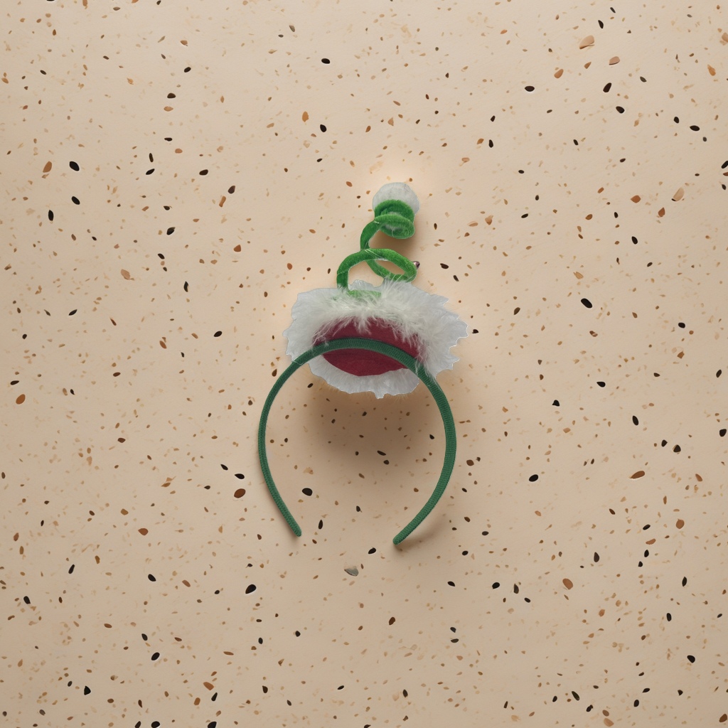 Christmas-themed hairbands, cute plush reindeer antler hairbands, suitable for both girls and adults Application Scenario