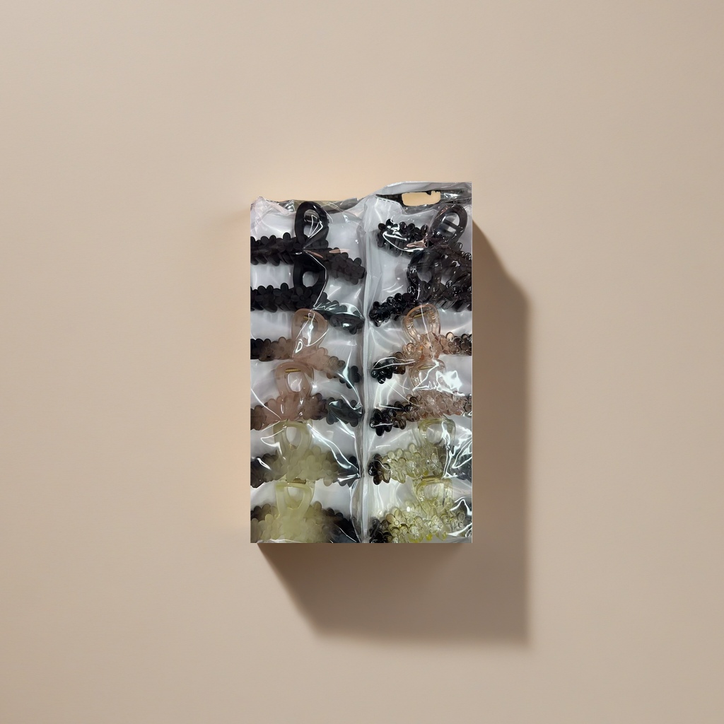 A fashionable and simple hair clip set with a metallic texture and double hair clips Specification image
