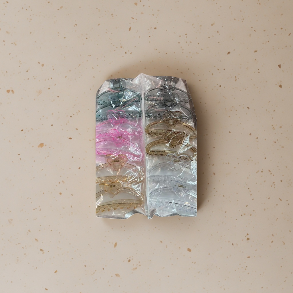 Transparent plastic packaged hair clips are fashionable, simple and versatile headwear Specification image