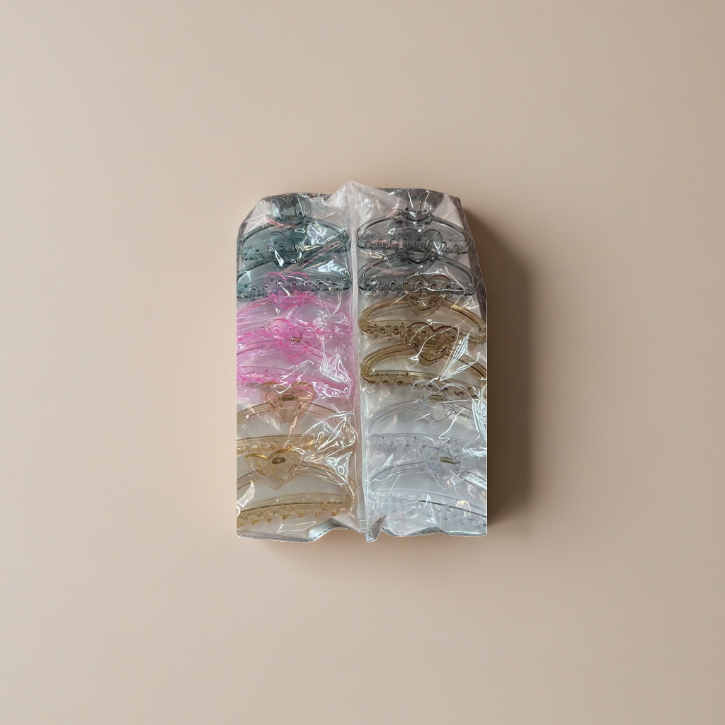 Transparent plastic packaged hair clips are fashionable, simple and versatile headwear details Picture