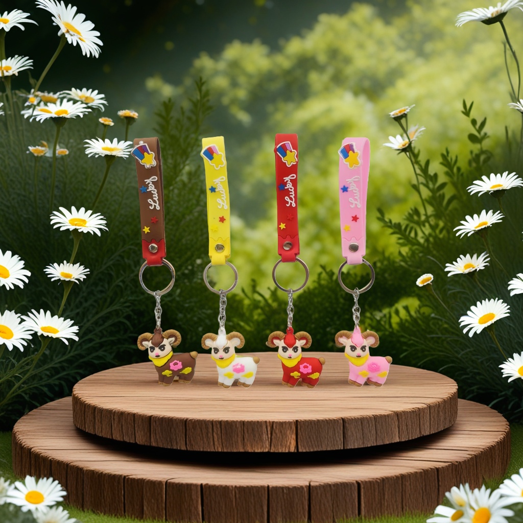 Cartoon sheep-shaped keychain, cute plush pendant, metal keychain accessory details Picture