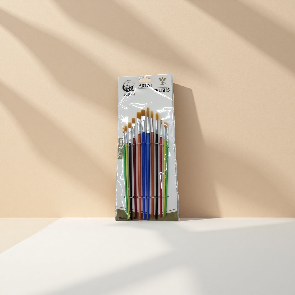 The artist-specific brush set includes various types of brushes and professional painting tools Application Scenario