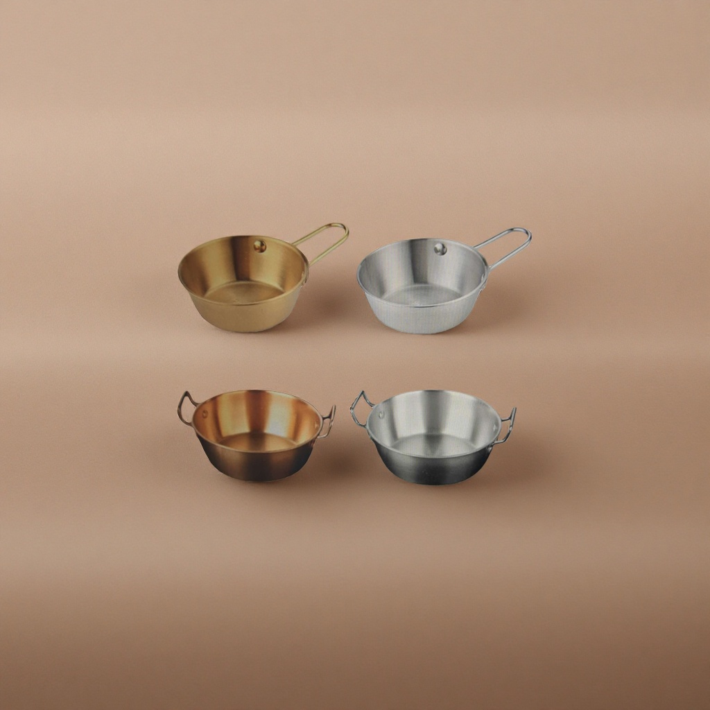 Gold and silver wok household non-stick wok set, available in two colors, thickened and wear-resistant Application Scenario
