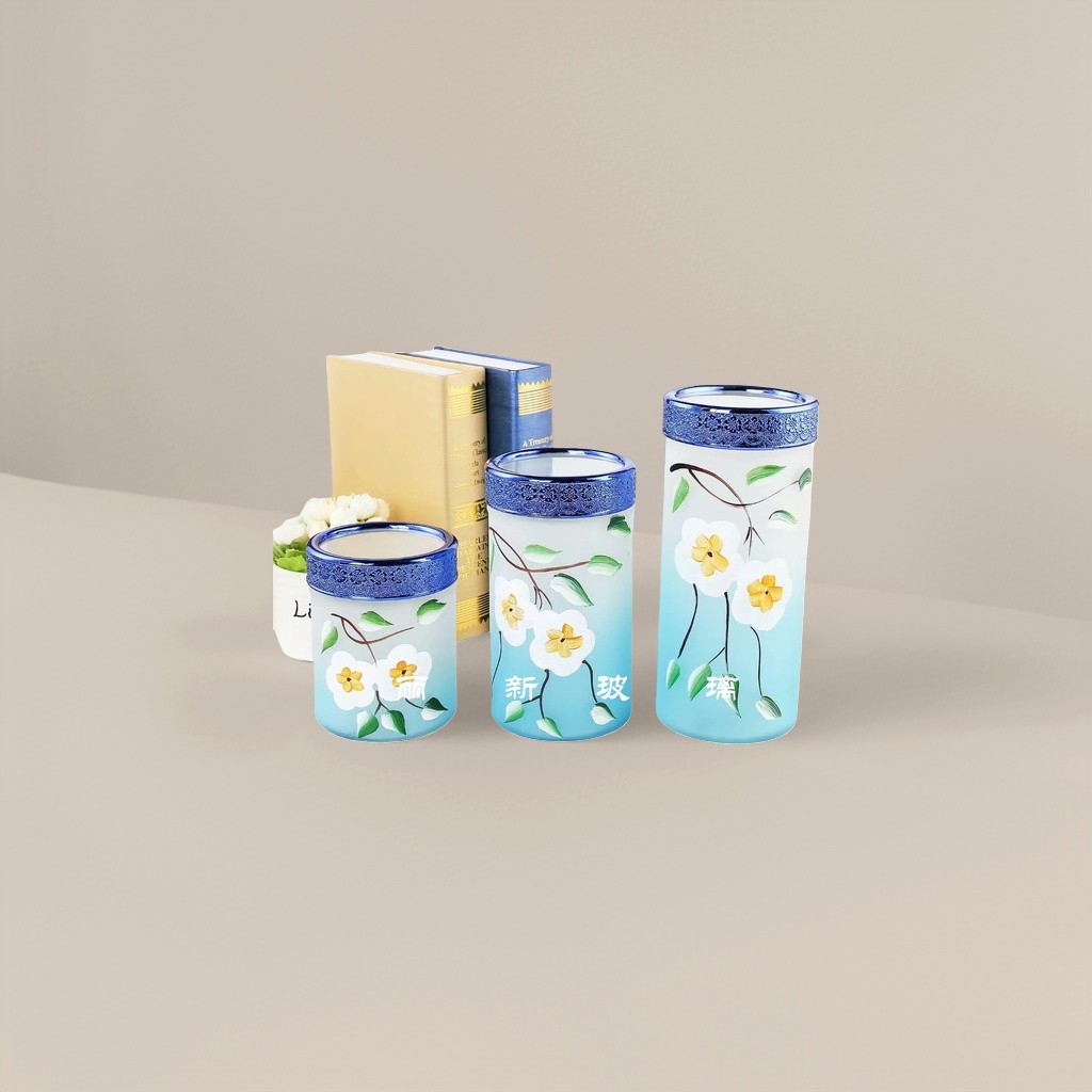 Decorative glass cups, glass cups, high borosilicate heat-resistant simple water cups, home decoration items, creative cups Application Scenario