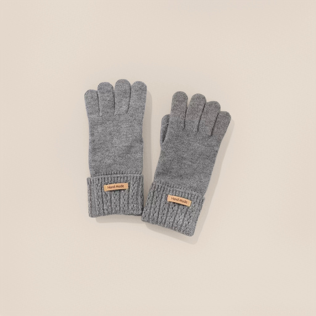 Knitted gloves are warm, anti-slip and thin for ladies' hands in autumn and winter Specification image