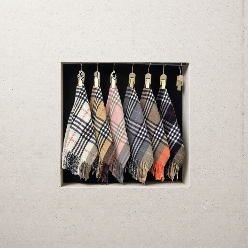 British-style sub-pattern cashmere blended scarf, a versatile accessory for both men and women in autumn and winter
