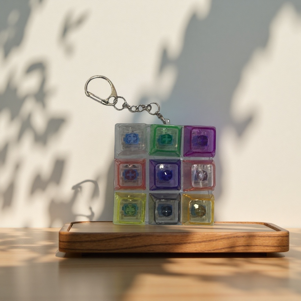 Colorful transparent square keychains, fashionable and simple pendant accessories, universal keychains Application Scenario
