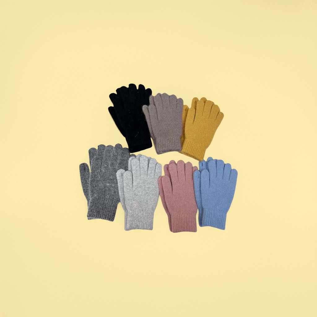 Knitted gloves are warm and anti-slip. They are thin and suitable for ladies' hands in autumn and winter. Universal size Specification image