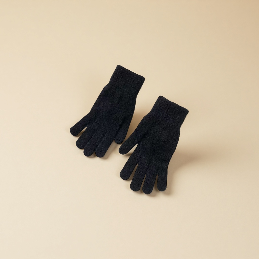 Black knitted gloves for women, warm and anti-slip, fingertip touch screen autumn and winter style
