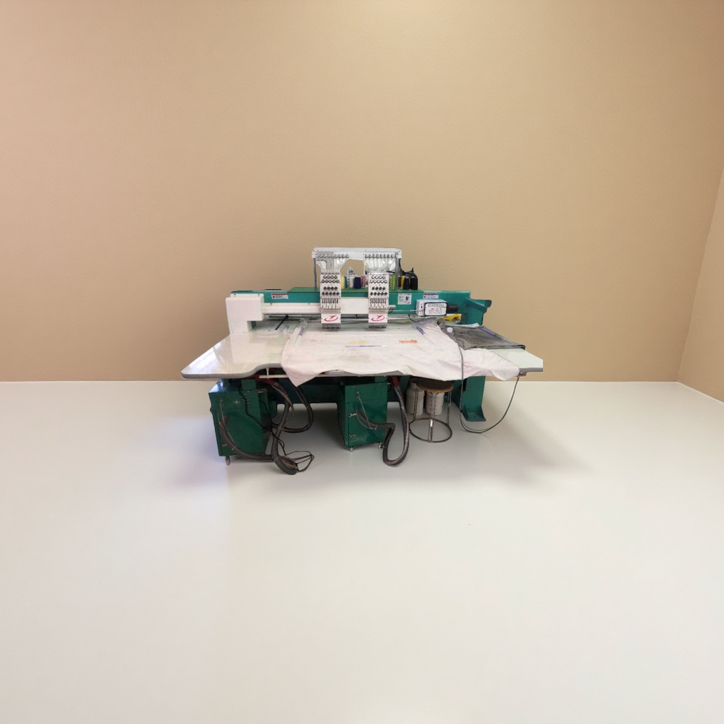 A lightweight and portable household multi-functional electric sewing machine for beginners